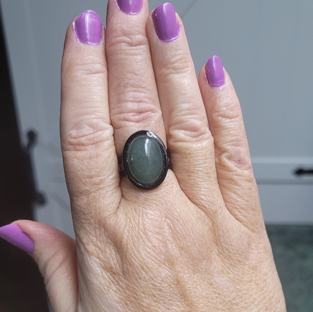 Green Agate Stone Ring on Black Bezel Setting NWT Handmade - Picture 2 of 5